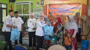 Pemkab Kendal dan Pemrov Jateng Berikan Bantuan Subsidi Pangan Bagi Anak Berpotensi Stunting